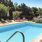In Vezenobres