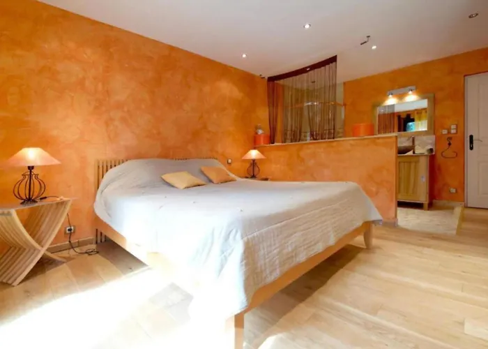 8 Bedroom Lovely In Casa de Férias *